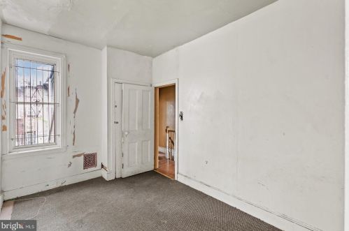 1247 Firth St, Philadelphia PA 19125-1706 exterior