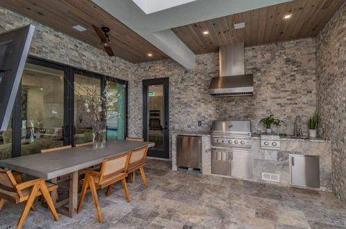 1249 Rordon Ave, Naples FL 34103-4518 exterior