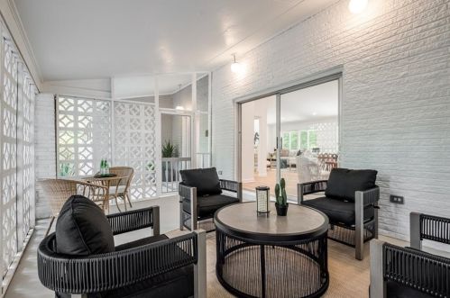 1639 Crestline Dr, Atlanta GA  30345-3820 exterior