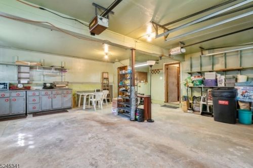 91 Bolton Blvd, Berkeley Heights NJ 07922-1451 exterior