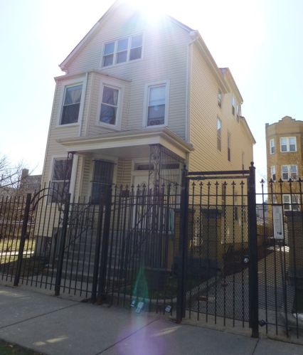 3553 Lyndale St, Chicago, IL 60647-3531