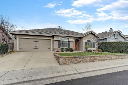 131 Lembi Dr, Folsom, CA 95630-3271