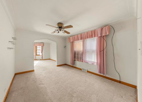 8450 Paulina St, Chicago IL 60620-4744 exterior