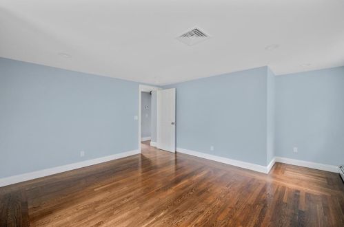 4 Mount Ave, Providence RI  02906-3410 exterior