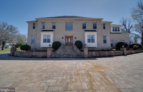 15529 Holly Grove Rd, Silver Spring, MD 20905-3866