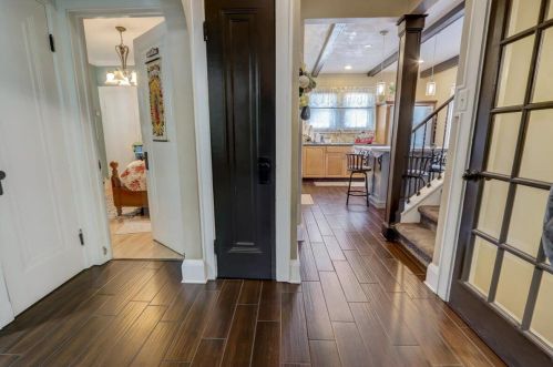 2106 34, Milwaukee WI 53215-2301 exterior