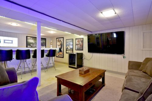 7637 Fullerton Ave, Chicago IL 60707-2554 exterior