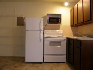 510 Clark St, Champaign IL  61820-4485 exterior