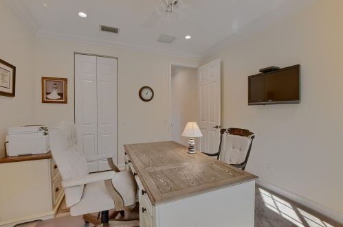 6761 Watertown Dr, Boynton Beach FL 33437-3920 exterior