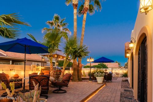 1560 Buena Vis Dr, Chandler AZ 85249-4608 exterior