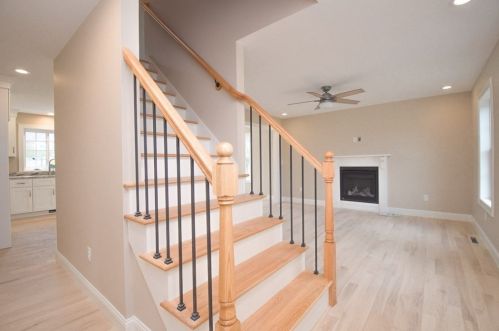 43 Stony Hill Rd, Wilbraham, MA 01095-1038