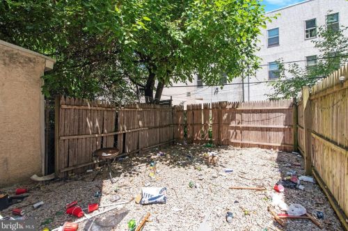 1813 Bouvier St, Philadelphia PA  19121-3305 exterior