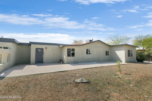 5850 Lee St, Tucson AZ  85712-5606 exterior