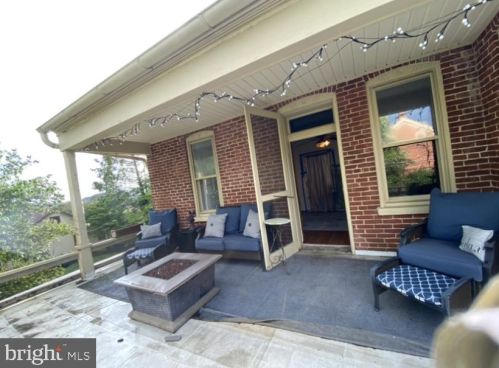 2008 Marietta Ave, Lancaster PA 17603-2354 exterior