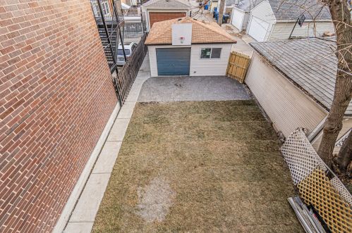 2311 Foster Ave, Chicago IL  60625-1825 exterior