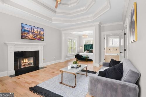 560 Morgan St, Atlanta GA 30308-2821 exterior