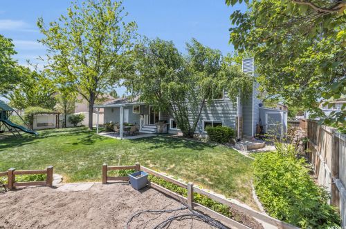 6859 3270, Taylorsville UT 84084-1769 exterior