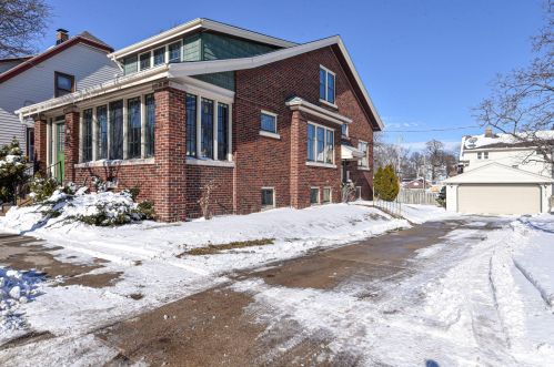 348 Howard Ave, Milwaukee, WI 53207-0038