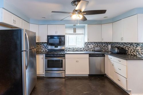 211 Ingram Ave, Pittsburgh PA  15205-2008 exterior