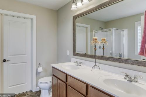 11724 Ivywood Trl, Saint Paul MN 55129-7758 exterior