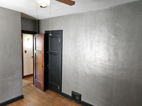 3026 15 St, Milwaukee WI 53215-3715 exterior