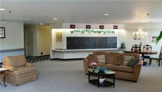 4 Gateway, Cleveland OH  44119-2449 exterior