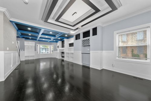 5650 Bishop St, Chicago IL  60636-1316 exterior