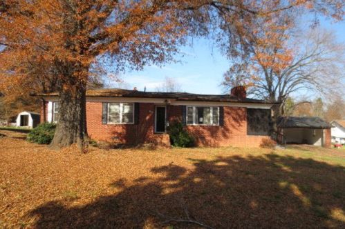 125 Newline Rd, Mooresboro, NC 28114-9692