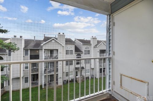 835 Edpas Rd, New Brunswick NJ 08901-3816 exterior