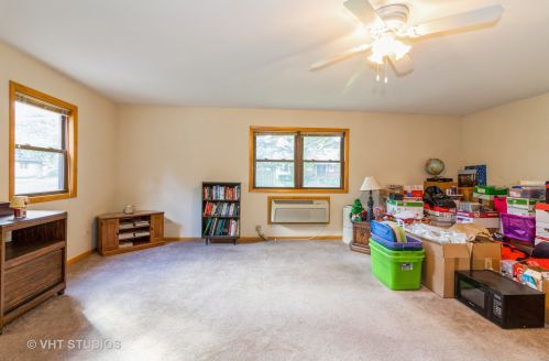 313 Dwight Ave, Joliet IL 60436-1424 exterior