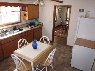 344 68th St, Milwaukee WI  53214-1603 exterior