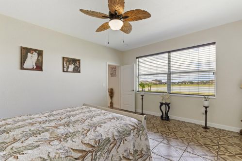 881 Bent Creek Dr, Fort Pierce FL  34947-1326 exterior