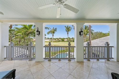 1437 Nighthawk Pt, Naples FL 34105-2789 exterior