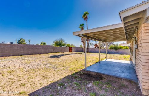 3051 Eastview Ave, Tucson AZ  85730-2905 exterior