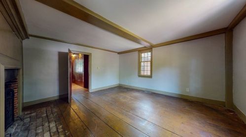 136 Plantation St, Worcester MA 01604-3062 exterior