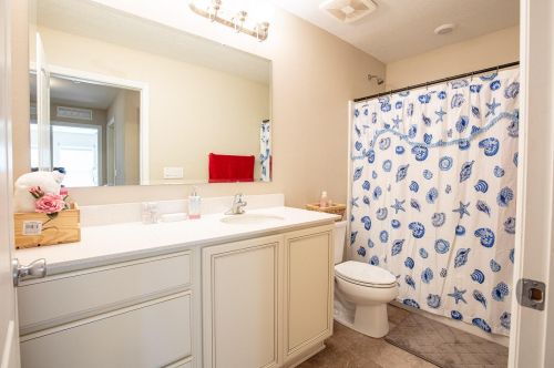 5690 Pine Trail Cir, Fort Pierce FL exterior