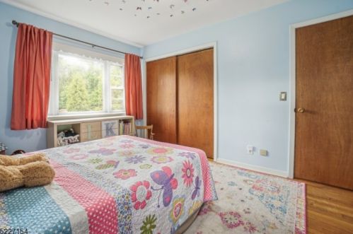 106 Timber Dr, Berkeley Heights NJ  07922-1755 exterior