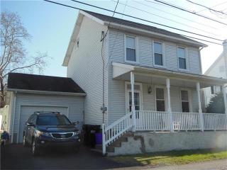 3918 Main Rd, Emmaus, PA 18049-9560