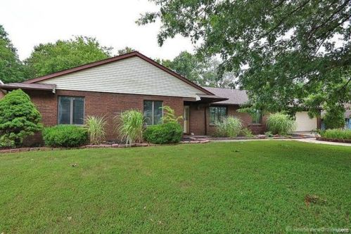 1565 Lexington Ave, Cape Girardeau MO  63701-2527 exterior