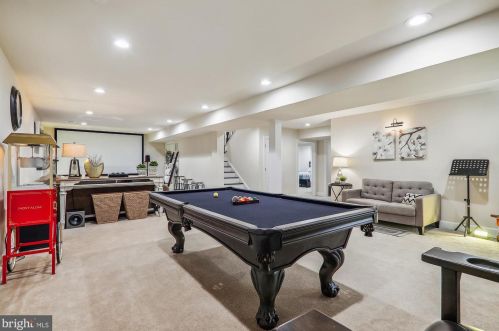 7741 Water St, Fulton MD 20759-2558 exterior