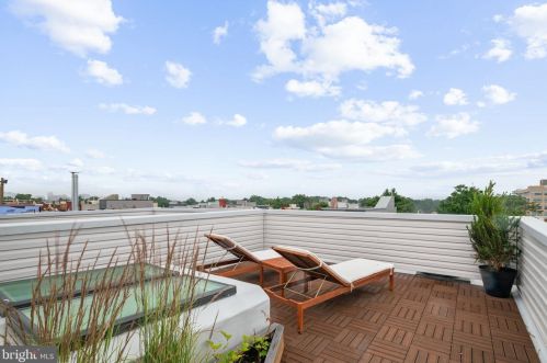 1313 29 St, Philadelphia PA 19121-4503 exterior