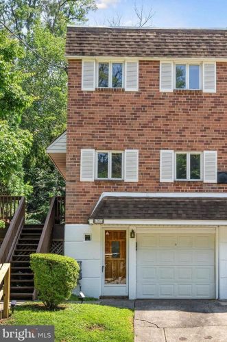 626 Gorgas Ln, Philadelphia PA  19119-1324 exterior