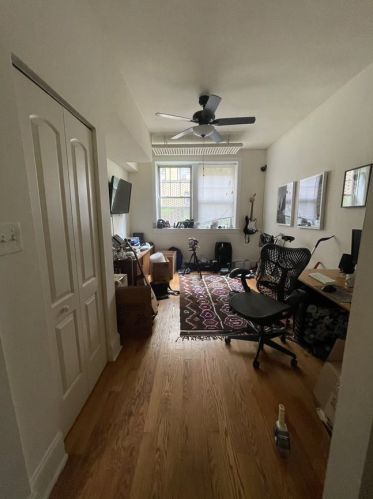 3431 Marshfield Ave, Chicago, IL 60657-1237