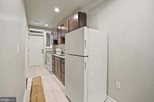 355 Parkland Pl, Washington DC 20032 exterior