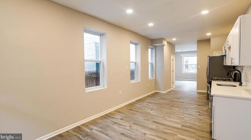 2028 Mckean St, Philadelphia PA 19145-2827 exterior