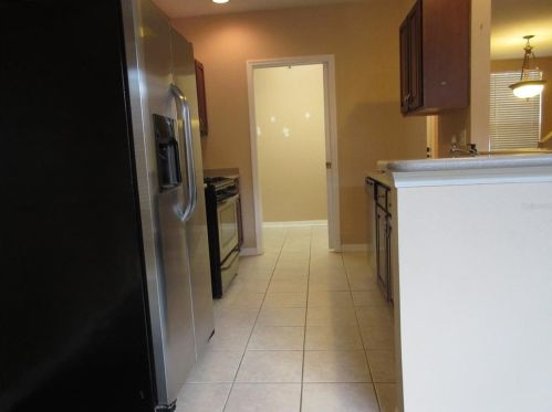 9417 Park Village Dr, Tampa FL  33626-5148 exterior