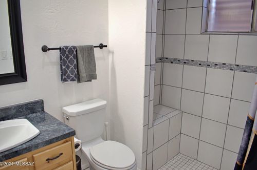 7717 34 St, Tucson AZ 85710-6061 exterior