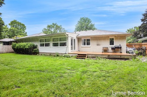 2942 Chamberlain Ave, Grand Rapids MI 49508-2616 exterior