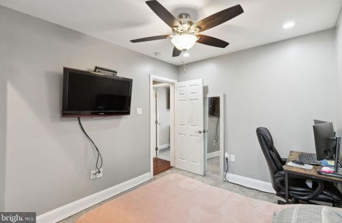 326 Jackson St, Philadelphia PA 19145-3617 exterior