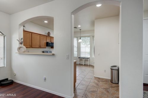 7429 19th St, Phoenix AZ  85042-5795 exterior